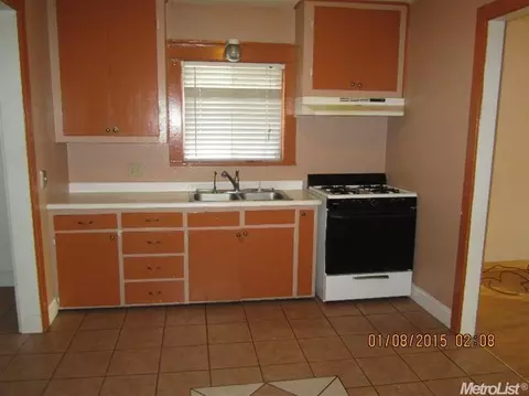 95 E 23rd St, Merced, CA 95340 photo 5