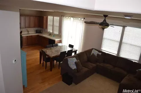 677 Equinox Loop, Lincoln, CA 95648 photo 4