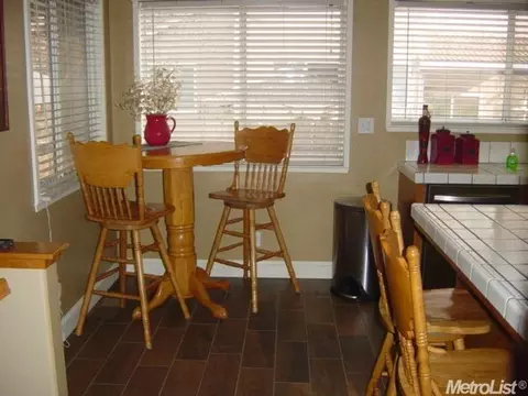 3928 Warmerdam Ln, Modesto, CA 95356 photo 9