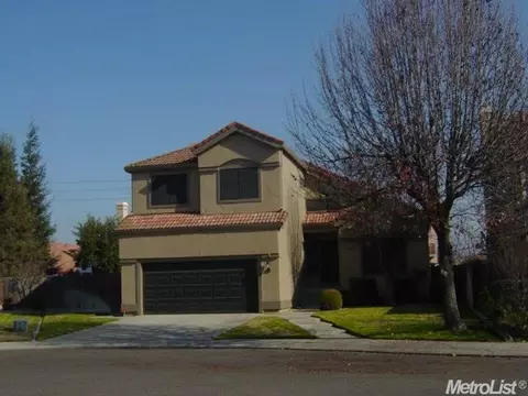 3928 Warmerdam Ln, Modesto, CA 95356 photo 1