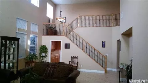 3217 Decatur St, Modesto, CA 95355 photo 2