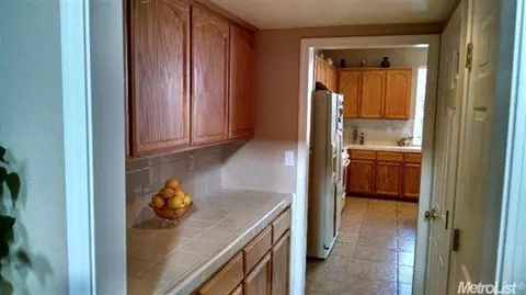 3217 Decatur St, Modesto, CA 95355 photo 3