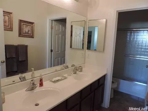 4112 Acclaim Ct, Modesto, CA 95356 photo 16
