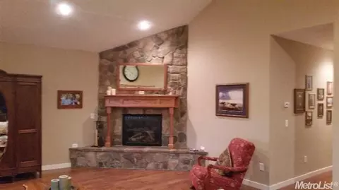 1737 Poland Rd, Modesto, CA 95358 photo 8