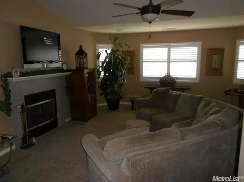1942 Tully Rd, Hughson, CA 95326 photo 3