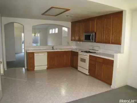 1584 Laurelbrook Dr, Tracy, CA 95377 photo 7