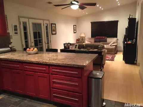 800 Winery Way, Modesto, CA 95356 photo 2