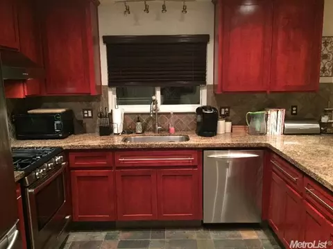 800 Winery Way, Modesto, CA 95356 photo 9