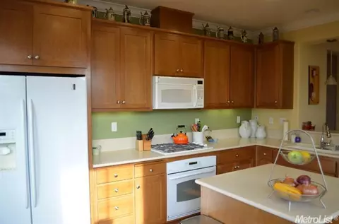 1138 Collins St, Manteca, CA 95337 photo 6