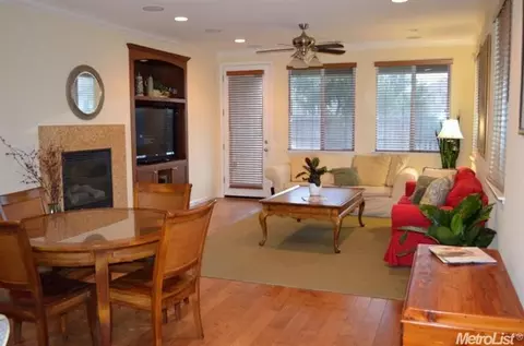 1138 Collins St, Manteca, CA 95337 photo 4