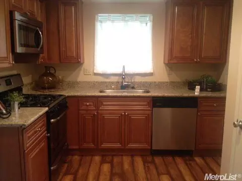 1616 Sheldon, Modesto, CA 95350 photo 2