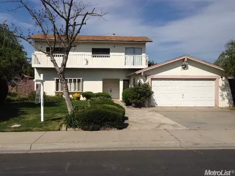 3225 E Orangeburg Ave, Modesto, CA 95355 photo 1