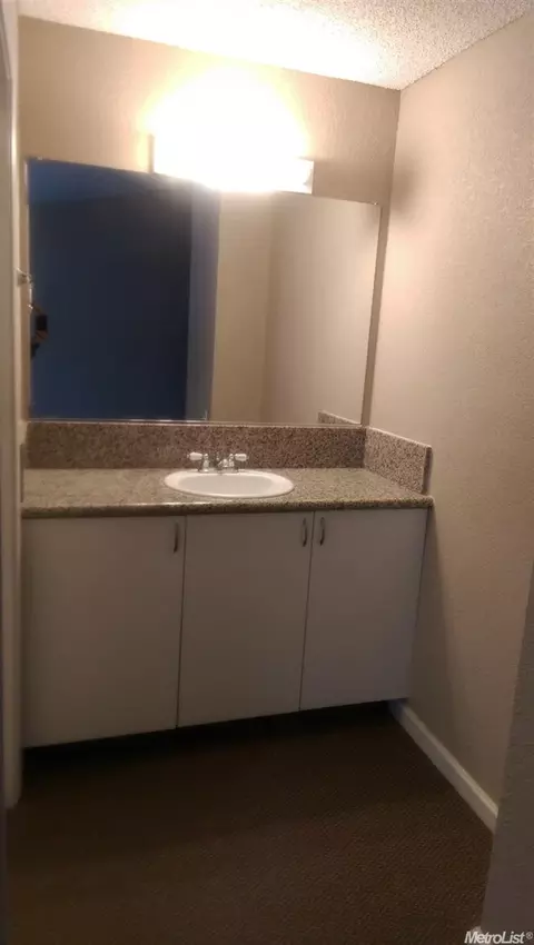7625 Roberta Ln, Antelope, CA 95843 photo 12