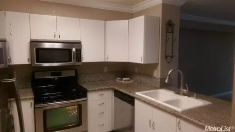 7625 Roberta Ln, Antelope, CA 95843 photo 3