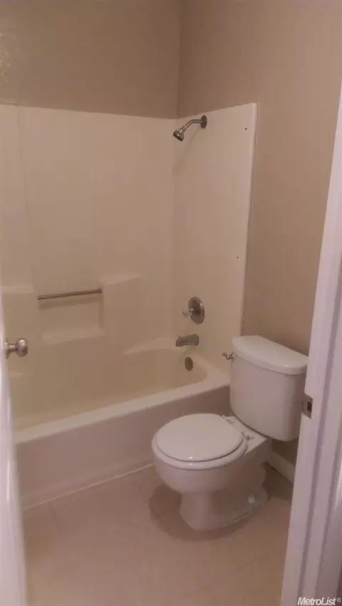 7625 Roberta Ln, Antelope, CA 95843 photo 13