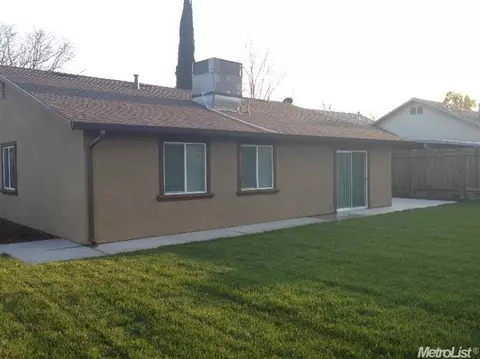 317 Berlin Way, Patterson, CA 95363 photo 19