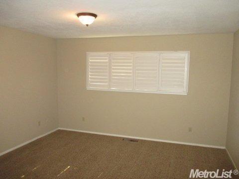 3416 Keller St, Modesto, CA 95355 photo 8