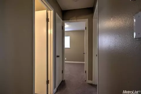 1718 Denver St, Modesto, CA 95358 photo 12