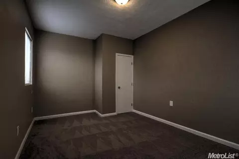 1718 Denver St, Modesto, CA 95358 photo 6