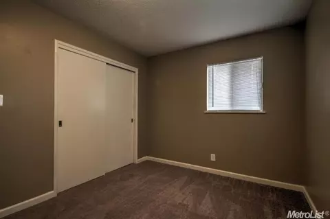 1718 Denver St, Modesto, CA 95358 photo 17