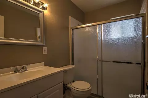 1718 Denver St, Modesto, CA 95358 photo 13