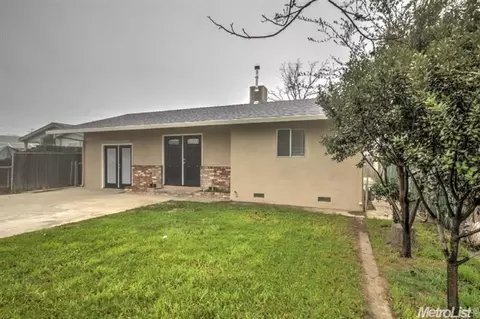 1718 Denver St, Modesto, CA 95358 photo 3