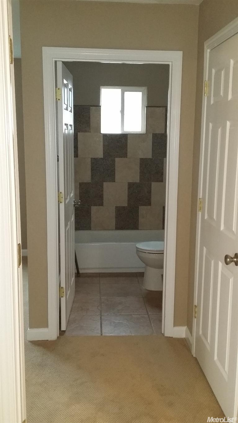 718 Souza Ave, Modesto, CA 95351 photo 14