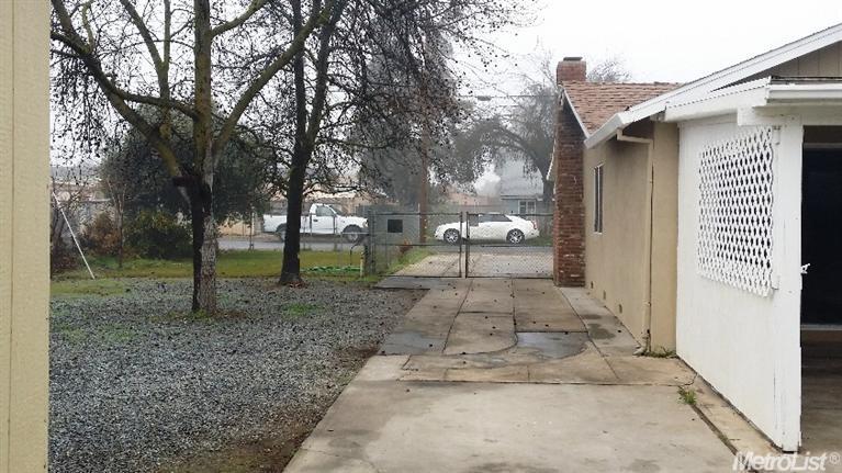 718 Souza Ave, Modesto, CA 95351 photo 22