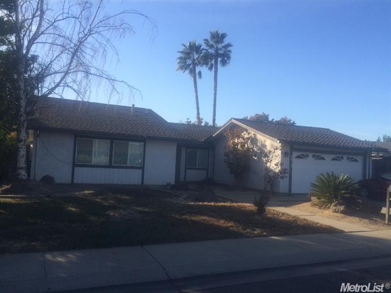 3913 Northview Dr, Modesto, CA 95355 photo 1
