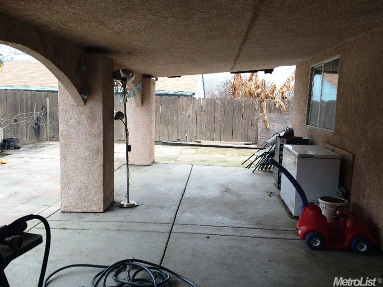621 Chicago Ave, Modesto, CA 95351 photo 11