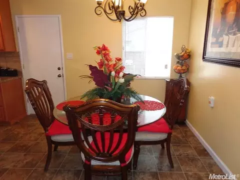 2013 Estep Dr, Modesto, CA 95350 photo 7