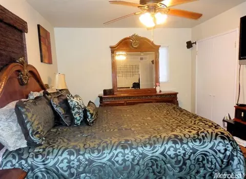 2013 Estep Dr, Modesto, CA 95350 photo 13