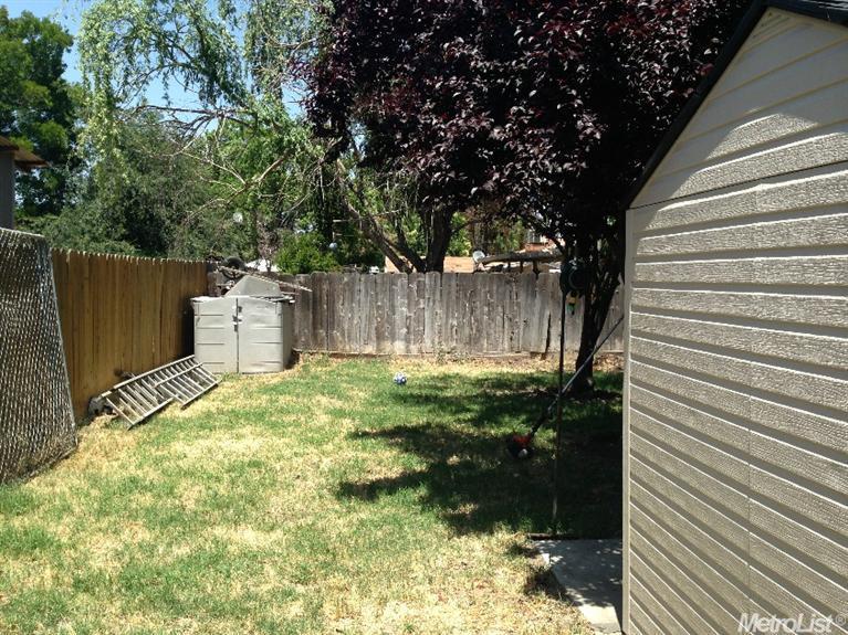 3909 Woodview Dr, Ceres, CA 95307 photo 12