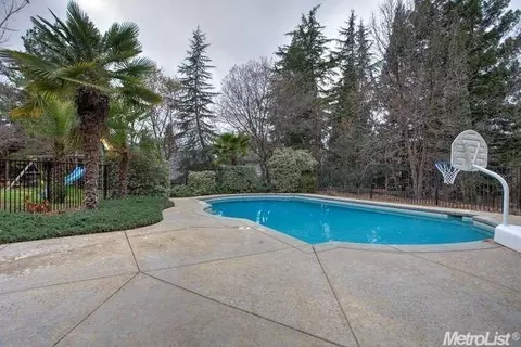 6821 Beech Ave, Orangevale, CA 95662 photo 2