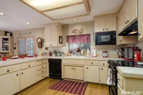 3726 Garnet Rd, Pollock Pines, CA 95726 photo 7