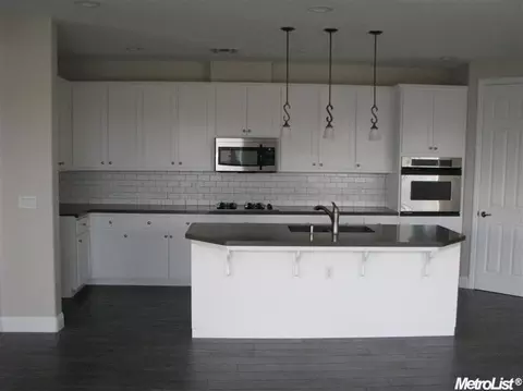 2120 Dos Passos Way, Modesto, CA 95356 photo 4