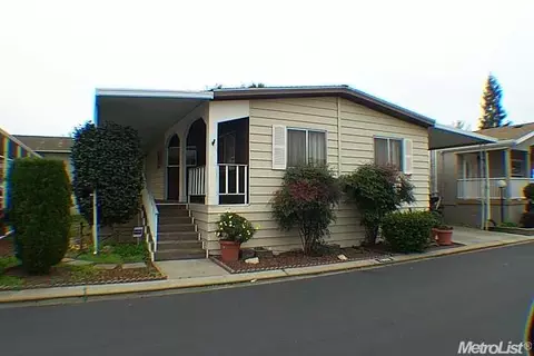 1902 Kauai Dr, Modesto, CA 95355 photo 1