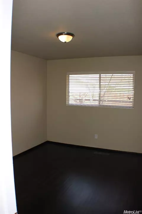 2116 Vicki Dr, Modesto, CA 95350 photo 16