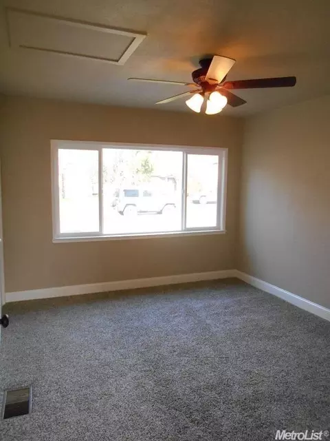 1320 Cooper Ave, Turlock, CA 95380 photo 14