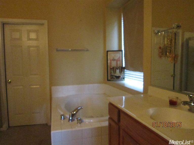 3830 Granite Falls Dr, Ceres, CA 95307 photo 9