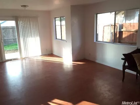 8225 Silverside Dr, Antelope, CA 95843 photo 7
