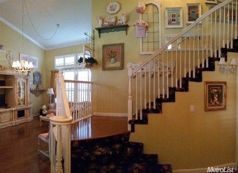736 Hunter Pl, Folsom, CA 95630 photo 4