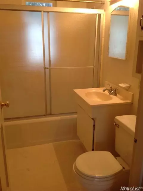 1418 Watts Ave, Modesto, CA 95358 photo 16