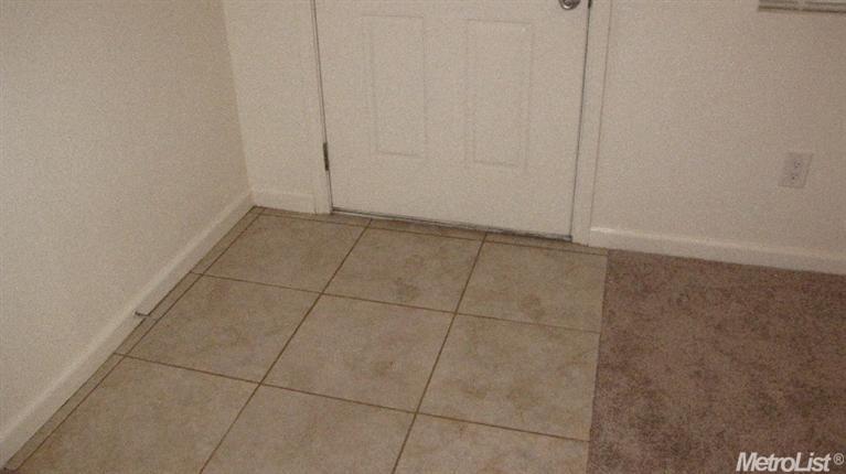 418 Chestnut, Manteca, CA 95336 photo 3