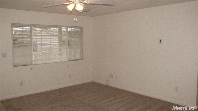 418 Chestnut, Manteca, CA 95336 photo 4