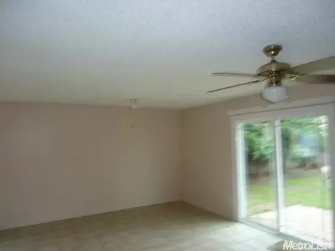 4828 Estates Dr, Modesto, CA 95357 photo 6