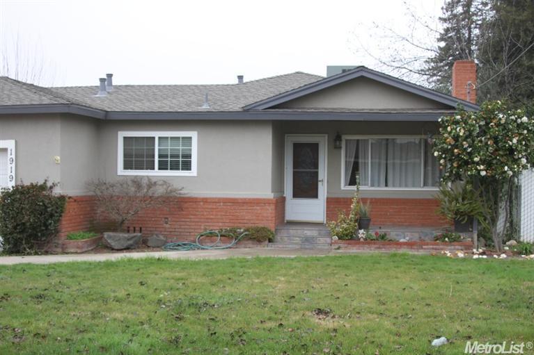 1919 7th St, Hughson, CA 95326 photo 1
