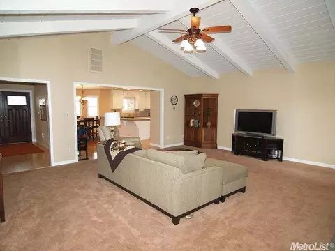 2713 Raintree Pl, Modesto, CA 95355 photo 5