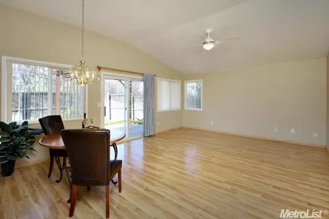 2393 Roualt St, Davis, CA 95618 photo 3