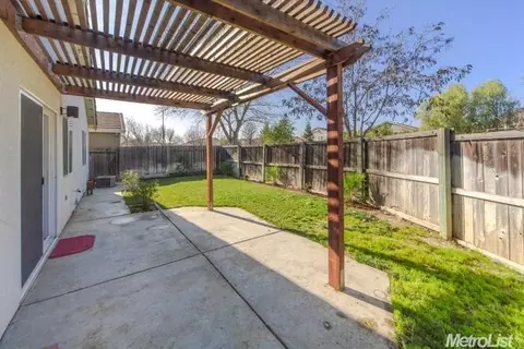 2393 Roualt St, Davis, CA 95618 photo 21